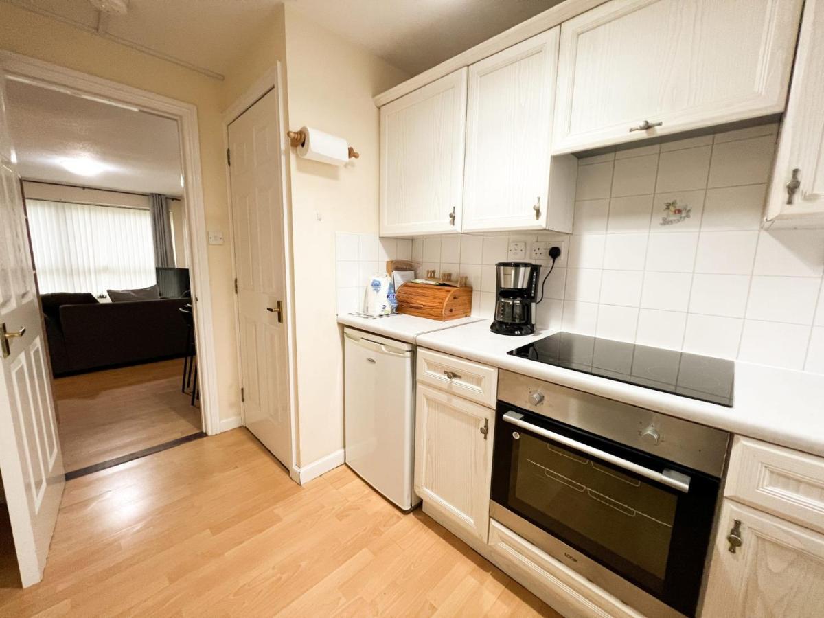 2 Bedroom - River Clyde Home - Parking Glasgow Bagian luar foto