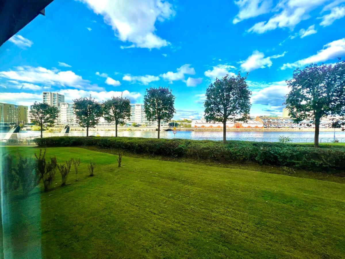2 Bedroom - River Clyde Home - Parking Glasgow Bagian luar foto